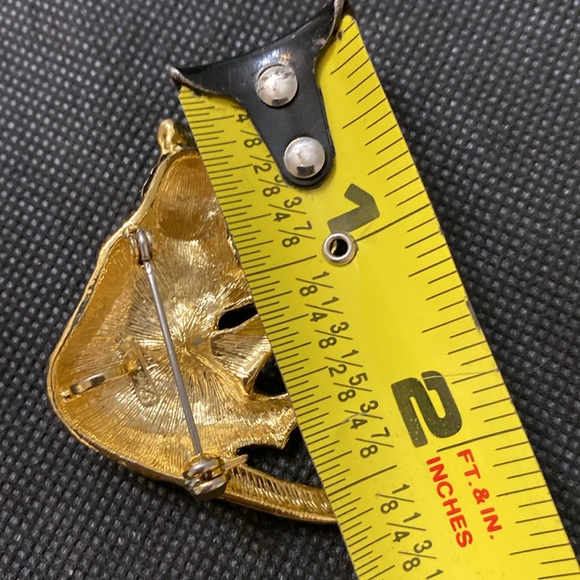 Vintage Cheetah Brooch with brown stone eyes - Picture 4 of 5